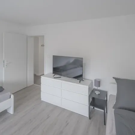 Apartman Work&sleep Moderne In Schwenningen - Einzelbetten, Tv, Bettwaesche & Handtuecher, Wlan *