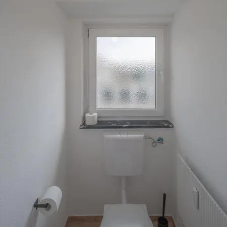 Work&sleep Moderne In Schwenningen - Einzelbetten, Tv, Bettwaesche & Handtuecher, Wlan Villingen-Schwenningen