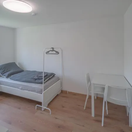 Apartman Work&sleep Moderne In Schwenningen - Einzelbetten, Tv, Bettwaesche & Handtuecher, Wlan